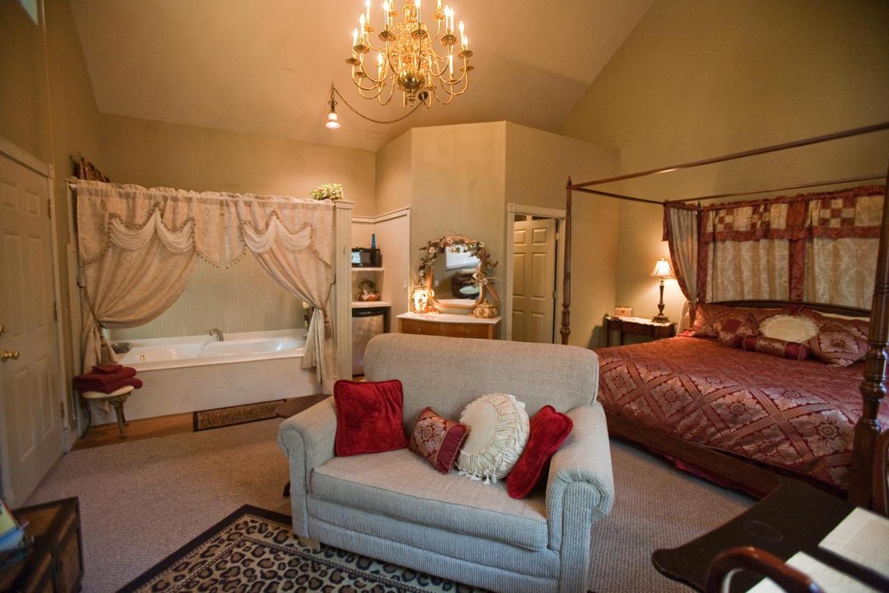 Bed And Breakfast On White Rock Creek เวโก ภายนอก รูปภาพ